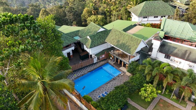 Family Resort in Munnar with Swimming Pool & Activities